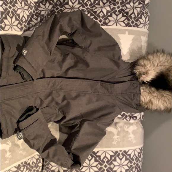 SOLD Tna winter coat - Picture 9 of 10